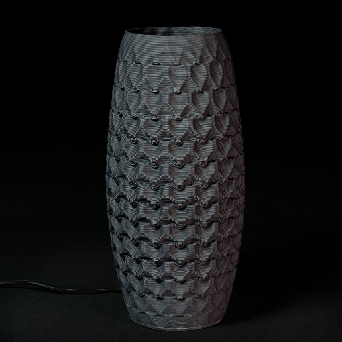 Fracta lamp in black porcelain, Large — Código Materia