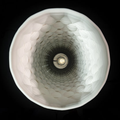 Fracta lamp in gradient porcelain, Large — Código Materia